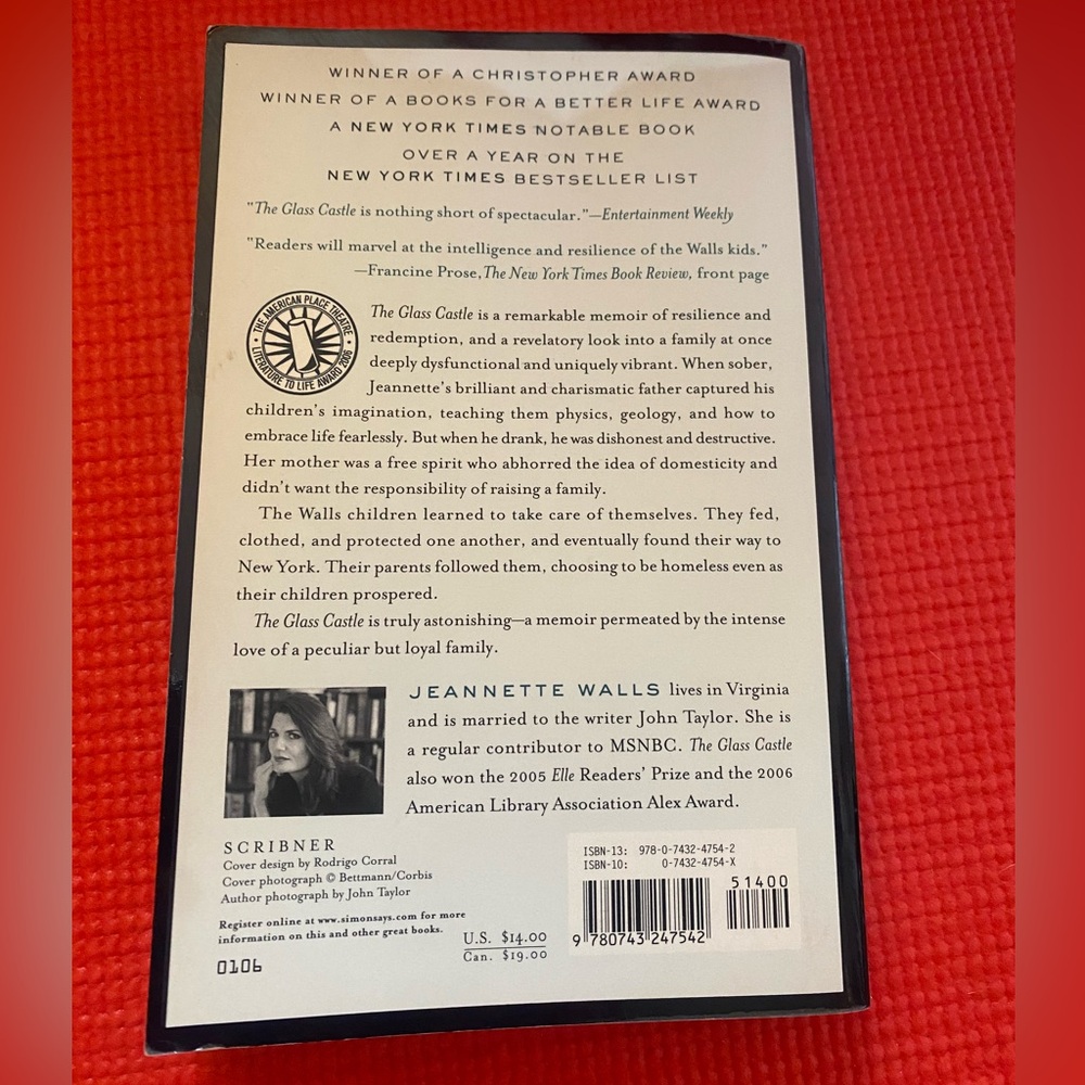 The Glass Castle By: Jeannette Walls (paperback book) - Picture 2 of 5